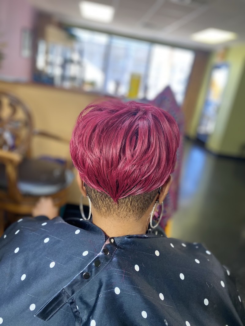 The Gift Salon LLC, beauty salon in Danville, VA, photo 2 of 8